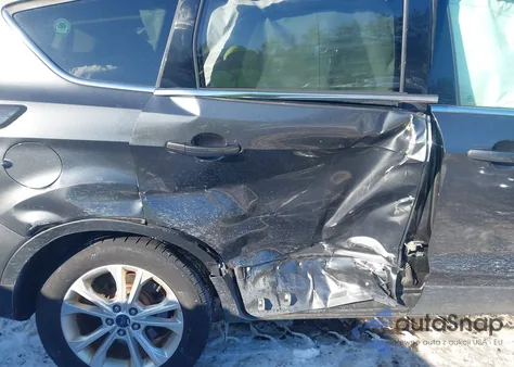 2017 Ford Escape Se z USA, uszkodzony, nr VIN 1FMCU9GD4HUE61068